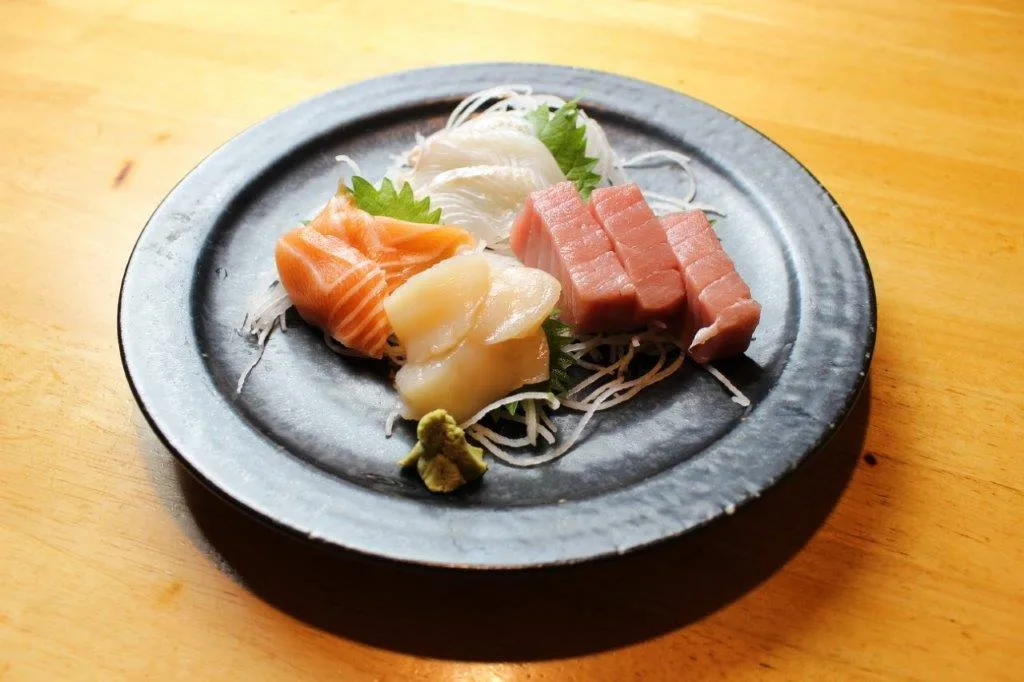 お刺身の盛り合わせ